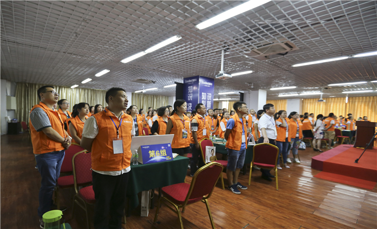 針對人員流動太快、產(chǎn)品知識不全、銷售技巧不通、門店客流少、酷家樂營銷思路不清晰和酷家樂軟件操作不熟悉等問題，巴迪斯接下來將展開一場培訓會，